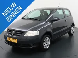 Grijs Gebruikt 2007 VW Fox Hatchback | € 2.395 (Iets duurder)