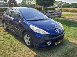 Blauw Gebruikt 2007 Peugeot 207 Hatchback | € 925 (Goede deal)