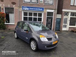Bruin (metallic) Gebruikt 2005 Renault Modus Initiale MPV | € 999 (Goede deal)