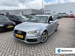 Grijs Gebruikt 2015 Audi A3 Sportback Ambition Hatchback | € 16.895 (Super prijs)