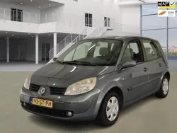 Grijs Gebruikt 2006 Renault Scénic II Expression MPV | € 1.695 (Eerlijke prijs)