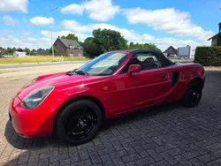 Rood Gebruikt 2000 Toyota MR2 Cabriolet | € 9.000 (Eerlijke prijs)