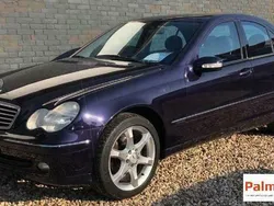 Paars Gebruikt 2000 Mercedes C180 Avantgarde Sedan | € 4.950