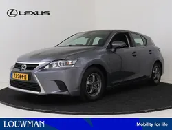 Grijs Gebruikt 2015 Lexus CT200h Hatchback | € 15.950 (Iets duurder)