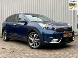 Blauw Gebruikt 2017 Kia Niro SUV | € 18.450 (Eerlijke prijs)