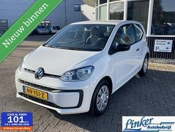 Wit Gebruikt 2017 VW up! take up! Hatchback | € 7.450 (Goede deal)