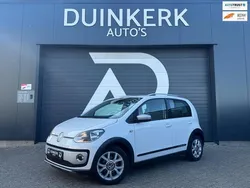 Wit Gebruikt 2013 VW cross up! Hatchback | € 6.500 (Goede deal)