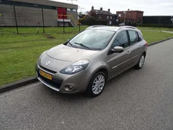 Beige Gebruikt 2010 Renault Clio GrandTour Dynamique Stationwagen | € 2.295 (Goede deal)