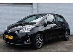 Zwart Gebruikt 2020 Toyota Yaris Hatchback | € 18.499 (Eerlijke prijs)