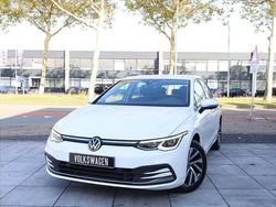 Wit Gebruikt 2022 VW Golf VIII Hatchback | € 21.950 (Super prijs)