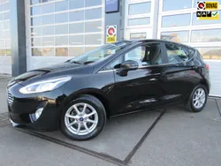 Zwart, metallic lak Gebruikt 2020 Ford Fiesta Titanium Hatchback | € 13.950 (Goede deal)