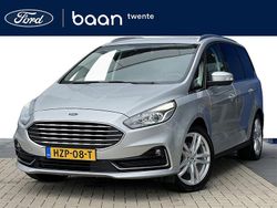 Zilver, metallic lak Gebruikt 2022 Ford Galaxy Titanium MPV | € 35.990