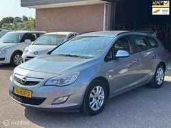Grijs Gebruikt 2011 Opel Astra Edition Stationwagen | € 1.750 (Goede deal)