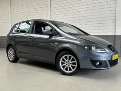 Grijs, metallic lak Gebruikt 2012 Seat Altea Style MPV | € 7.500