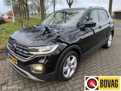Zwart Gebruikt 2021 VW T-Cross Style SUV | € 24.999 (Eerlijke prijs)
