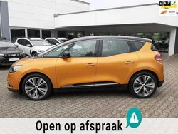 Geel Gebruikt 2017 Renault Scénic IV Zen MPV | € 9.999 (Goede deal)