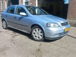 Grijs Gebruikt 2002 Opel Astra Edition Hatchback | € 2.000 (Iets duurder)