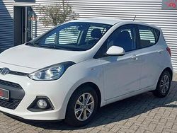 Wit Gebruikt 2014 Hyundai i10 Edition Hatchback | € 6.950 (Eerlijke prijs)