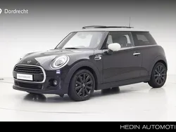 Zwart Gebruikt 2020 Mini Cooper Hatchback | € 23.895