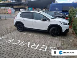 Wit Gebruikt 2017 Peugeot 2008 GT-line SUV | € 10.945 (Eerlijke prijs)