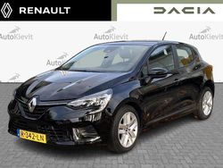 Zwart Gebruikt 2022 Renault Clio V Zen Hatchback | € 15.450 (Eerlijke prijs)