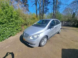 Zilver Gebruikt 2006 Mercedes B180 MPV | € 1.350