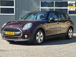 Rood Gebruikt 2016 Mini One Clubman Stationwagen | € 13.950 (Eerlijke prijs)