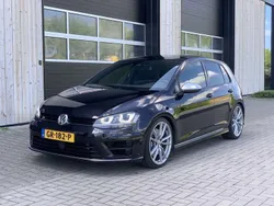 Zwart Gebruikt 2014 VW Golf VII R Stationwagen | € 19.250 (Eerlijke prijs)
