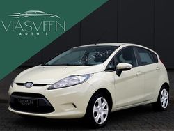 Wit Gebruikt 2009 Ford Fiesta Limited Hatchback | € 4.700 (Eerlijke prijs)