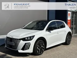 Wit Gebruikt 2025 Peugeot 208 GT Hatchback | € 31.950 (Duur)