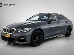Grijs Gebruikt 2020 BMW 320 Executive Sedan | € 26.995 (Goede deal)