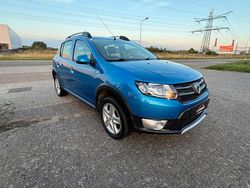 Gebruikt 2013 Dacia Sandero Lauréate | € 5.995 (Eerlijke prijs)