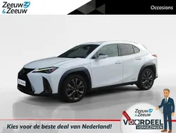 Wit Gebruikt 2019 Lexus UX Sport Line SUV | € 26.450 (Eerlijke prijs)