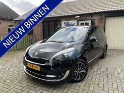 Zwart Gebruikt 2012 Renault Grand Scénic III Bose Edition MPV | € 5.950 (Iets duurder)