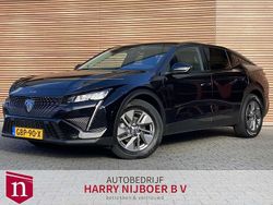 Zwart Gebruikt 2024 Peugeot 408 Allure Hatchback | € 24.850