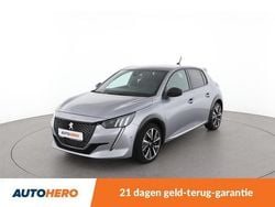 Grijs Gebruikt 2022 Peugeot 208 GT Hatchback | € 16.749 (Goede deal)