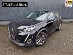 Zwart Gebruikt 2021 Peugeot 2008 Active SUV | € 16.950 (Goede deal)