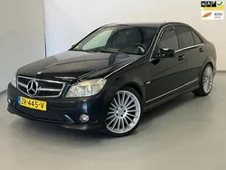 Zwart Gebruikt 2009 Mercedes C200 AMG Sedan | € 6.250 (Eerlijke prijs)