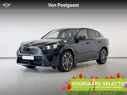 Zwart, metallic lak Gebruikt 2024 BMW iX2 M Sport SUV | € 48.495 (Goede deal)