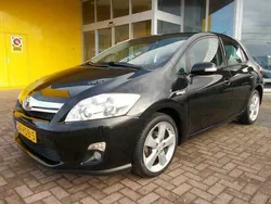 Zwart, metallic lak Gebruikt 2011 Toyota Auris Hatchback | € 7.950 (Eerlijke prijs)