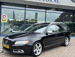 Zwart, metallic lak Gebruikt 2009 Volvo V70 R-Design Stationwagen | € 13.499 (Eerlijke prijs)