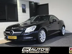 Zwart, metallic lak Gebruikt 2011 Mercedes SLK200 Cabriolet | € 19.995 (Eerlijke prijs)