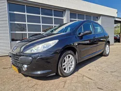 Zwart Gebruikt 2006 Peugeot 307 Hatchback | € 1.199 (Eerlijke prijs)