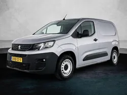 Grijs Gebruikt 2023 Peugeot Partner MPV | € 15.520 (Eerlijke prijs)