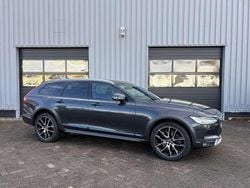 Grijs Gebruikt 2018 Volvo V90 CC Stationwagen | € 28.700 (Eerlijke prijs)
