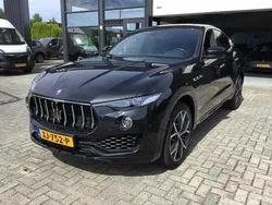 Zwart Gebruikt 2019 Maserati Levante GranLusso SUV | € 68.500