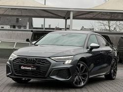 Grijs (metallic) Gebruikt 2022 Audi S3 Ambiente Sedan | € 49.949 (Goede deal)