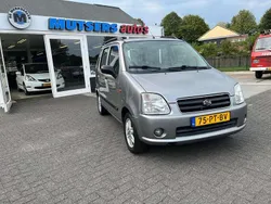 Grijs, metallic lak Gebruikt 2004 Suzuki Wagon R+ Stationwagen | € 4.950 (Duur)