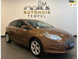 Bruin Gebruikt 2015 Ford Focus Electric Titanium Hatchback | € 6.500