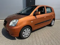 Oranje Gebruikt 2005 Kia Picanto 2 Hatchback | € 2.350 (Duur)